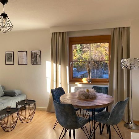 Gemuetliche Wohnung Mit Gartenblick İnnsbruck Dış mekan fotoğraf